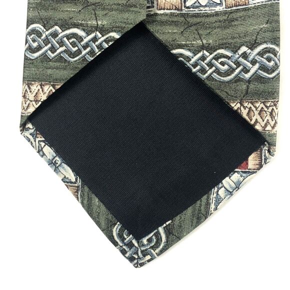 Vintage Bill Blass Silk Tie Green Celtic Knot Geometric Medallion Made in USA - Picture 4 of 6